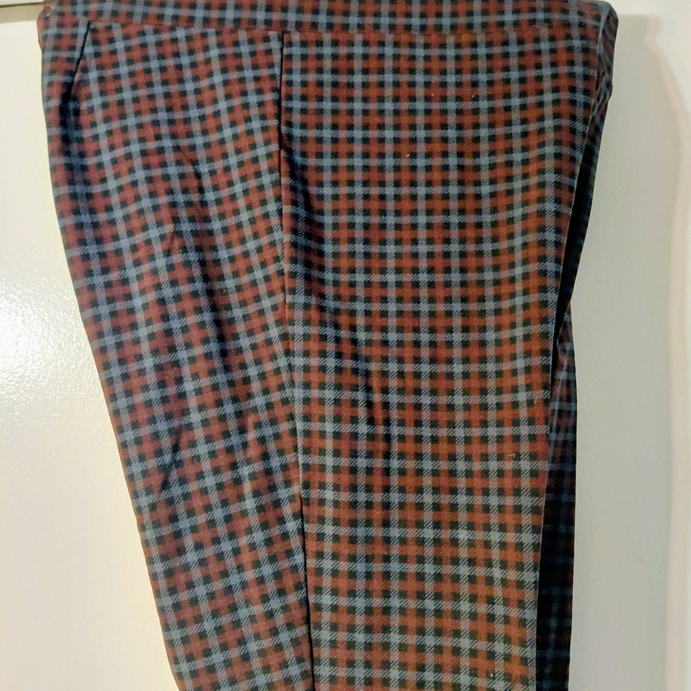 LOFT Checkered Leggings in Burgundy and Gray XL